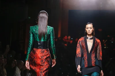 Look 22